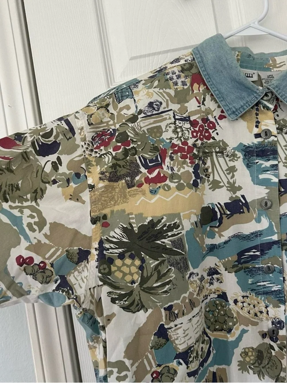 Vintage button down - Picture 2 of 6